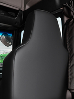 Чехлы Люкс MAN TGX, TGS с 2021 года без регулировки ремня безопасности водителя по высоте (экокожа, черный, синяя вставка)