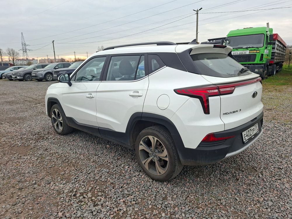 Москвич 3 1.5 CVT Стандарт плюс