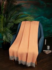 Плед  JANINA 1-09 из шерсти ягнят AVINAMAS