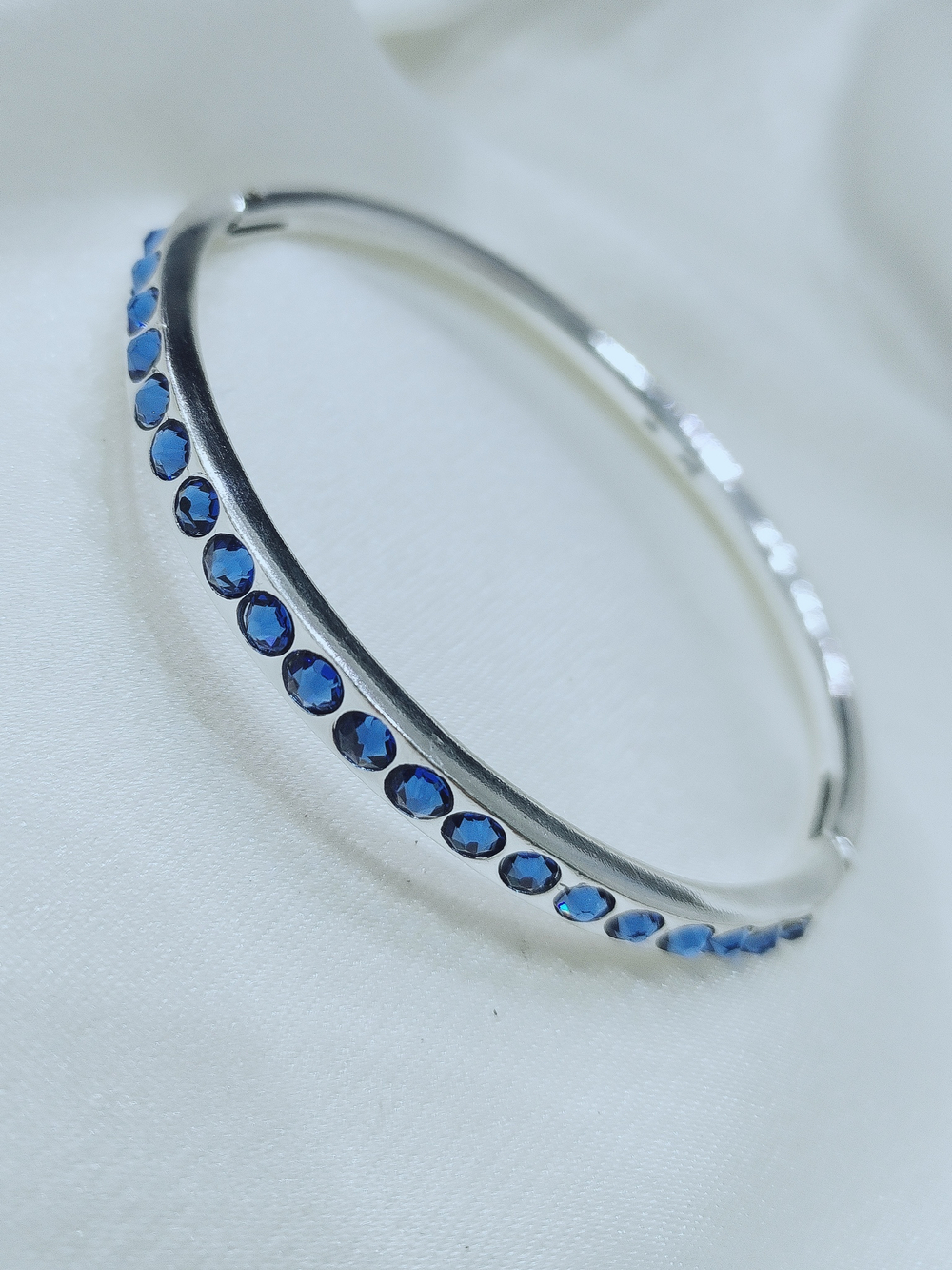 "Транч" браслет в серебряном покрытии из коллекции "Elementary" от Jenavi  с замком зажим