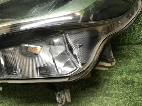Фара левая Mercedes V W447 (2014-н.в.) LED