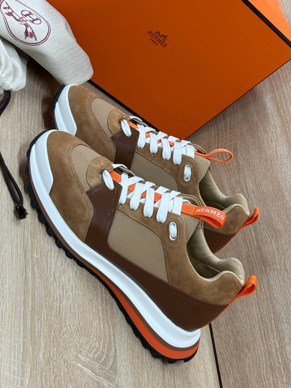 Кроссовки Hermes