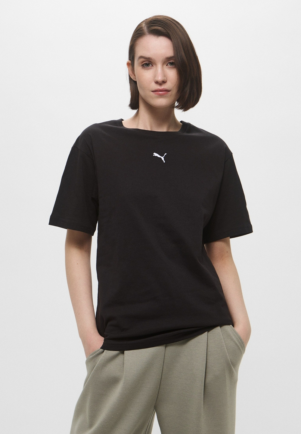 Футболка женская PUMA ESS Relaxed Tee
