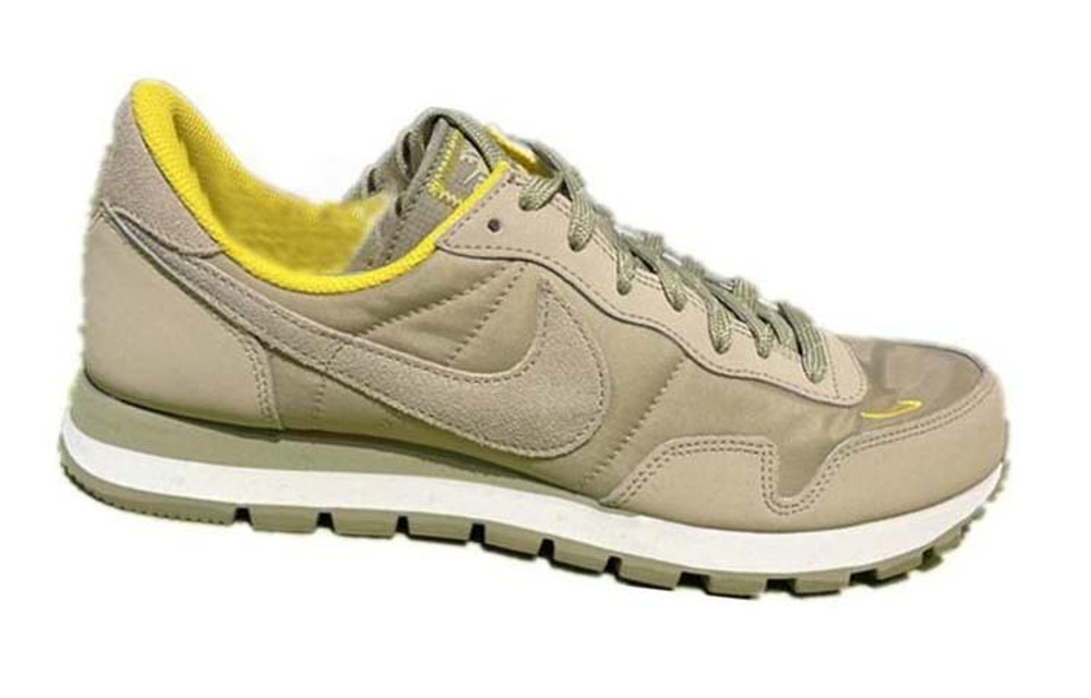 Кроссовки Nike Air Pegasus 83