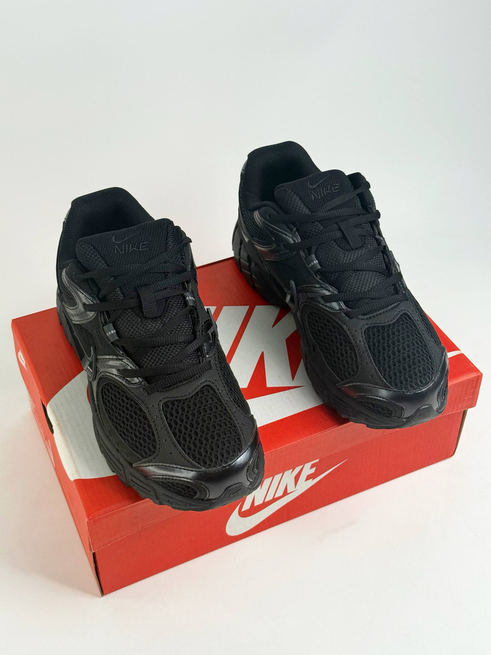 Кроссовки Nike V5 RNR #B301 (черн.)