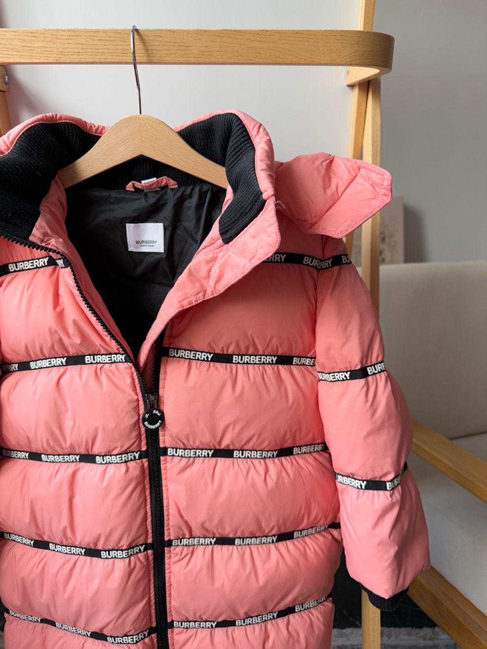 Пуховик Burberry, 116