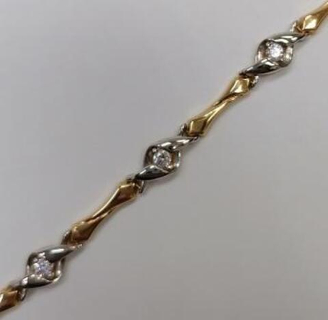 Браслет из золота с фианитами