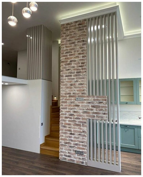 Декор из реек в кухне из Сосны 50х50мм