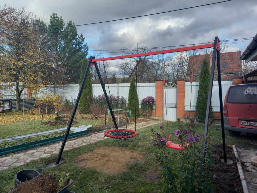 Монтаж уличных качелей Sv Sport