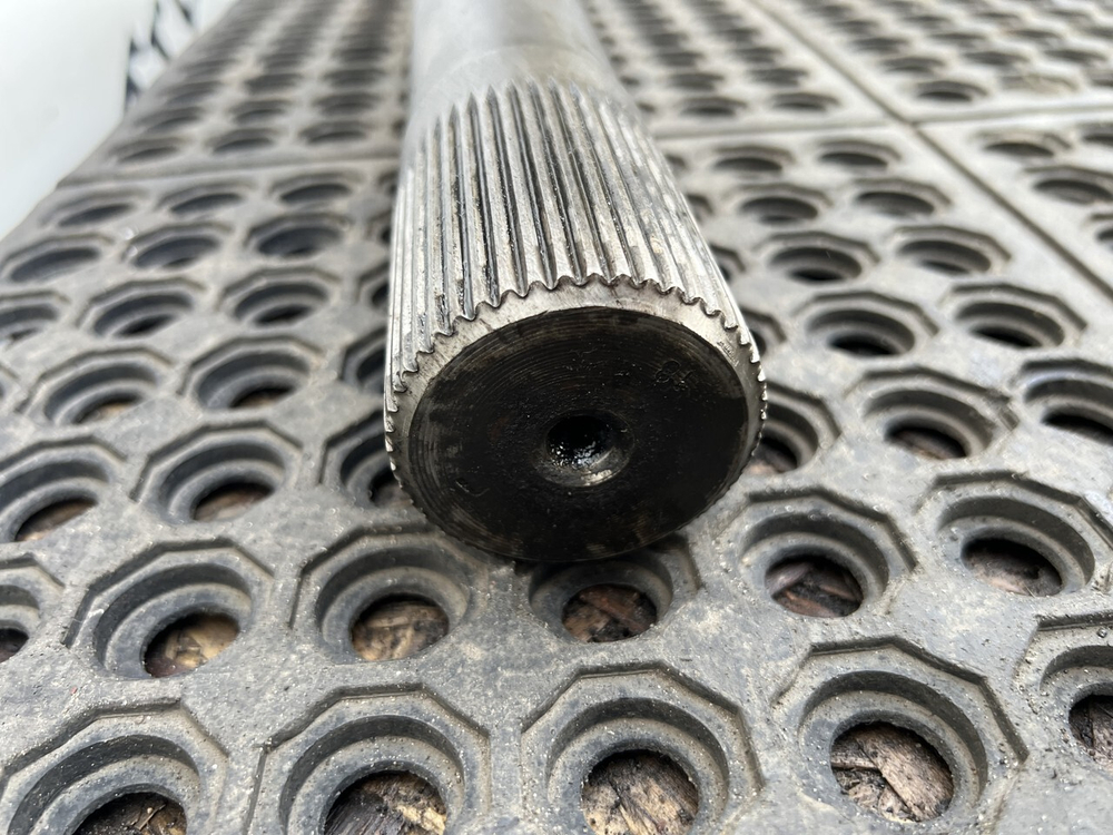 Полуось без блокировки