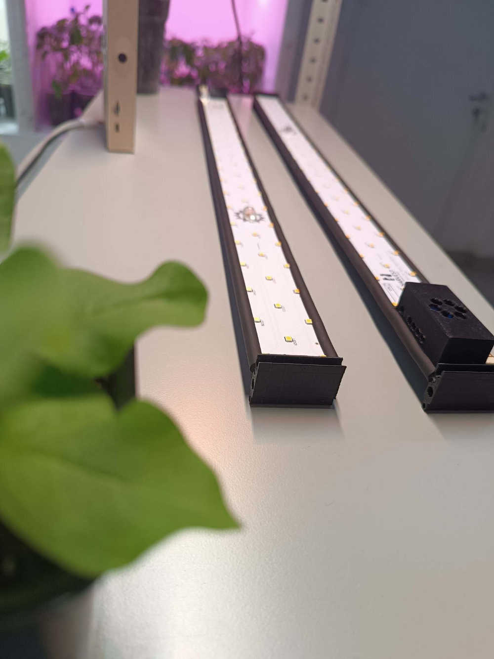 Светодиодный светильник Fito-Chilito-20W, 56 см