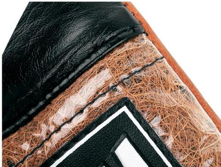 Боксерские перчатки боевые Venum  Coco  Monogram Pro на шнуровке черно-коричневые