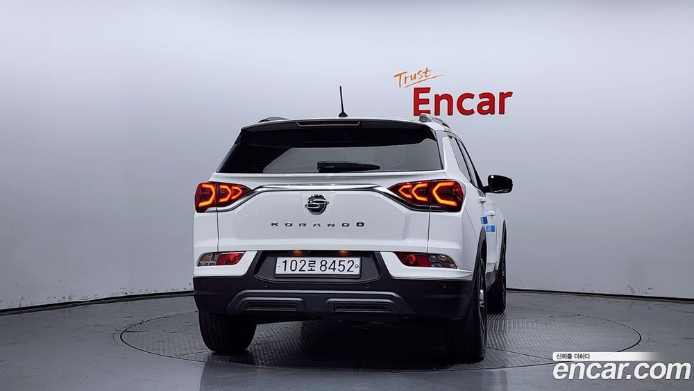KG Mobility (Ssangyong) Beautiful Korando Дизель 1.6 2WD 딜라이트 Plus (09.2019)