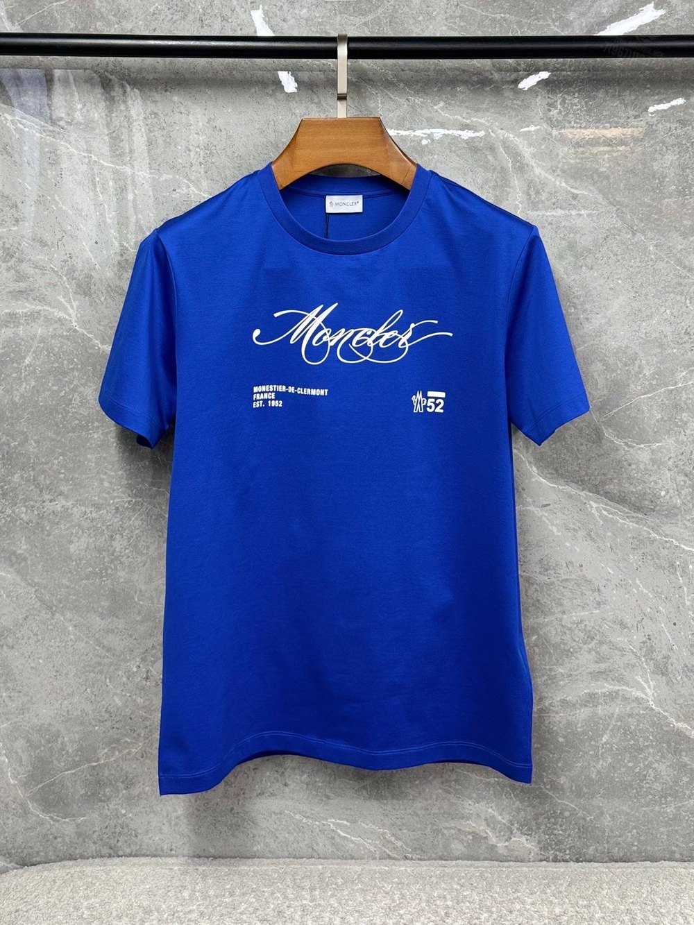 Футболка Moncler