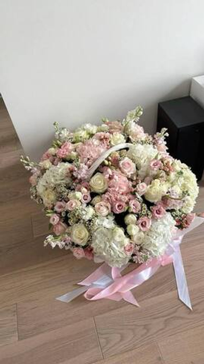 Композиция Катрина в корзине с ручкой