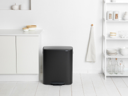 Мусорный бак Bo Pedal Bin 60л Brabantia Черный матовый