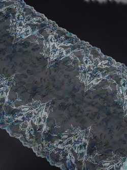 Эластичное кружево светло-голубое с мультиколор ширина 29 см