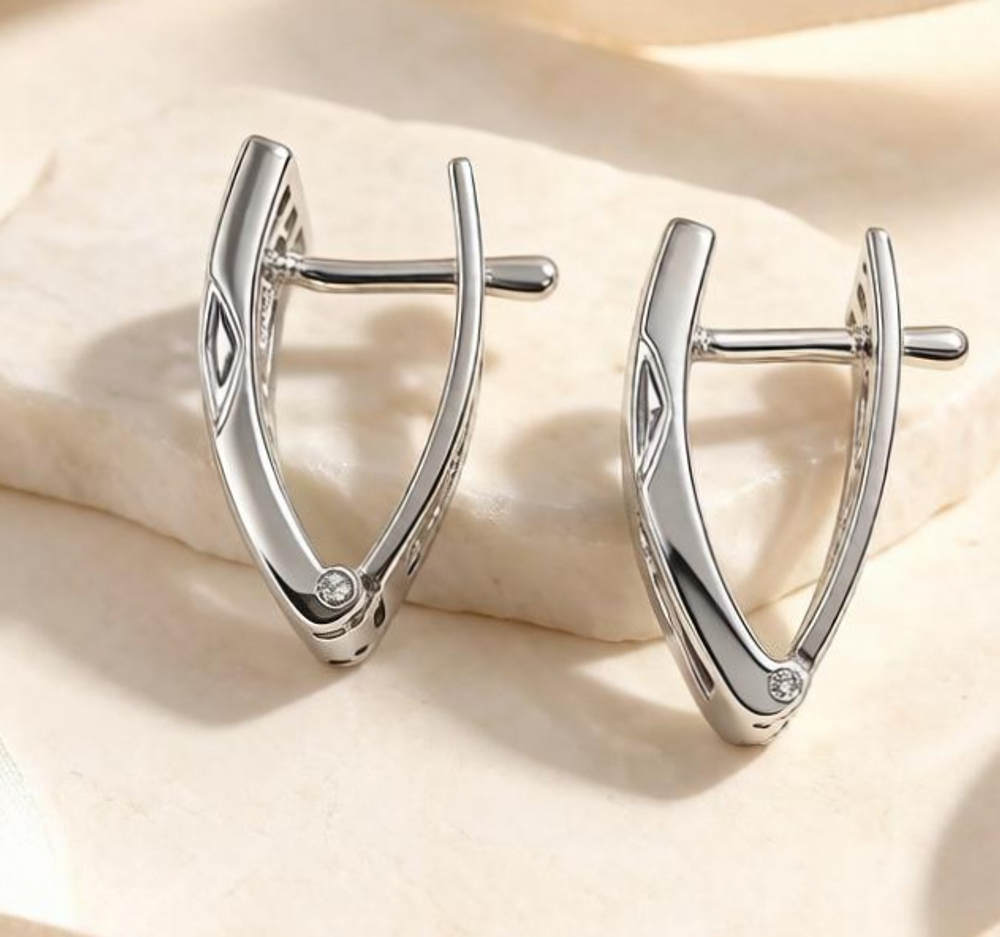 Ювелирные серьги из серебра 925 пробы