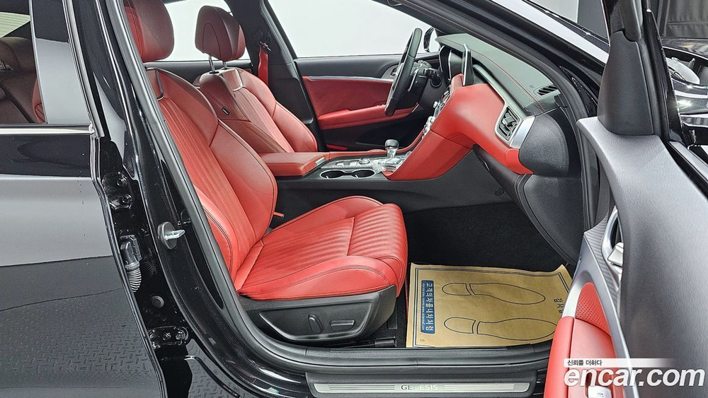 Genesis The New G70 Бензин 2.0T 2WD (01.2022)