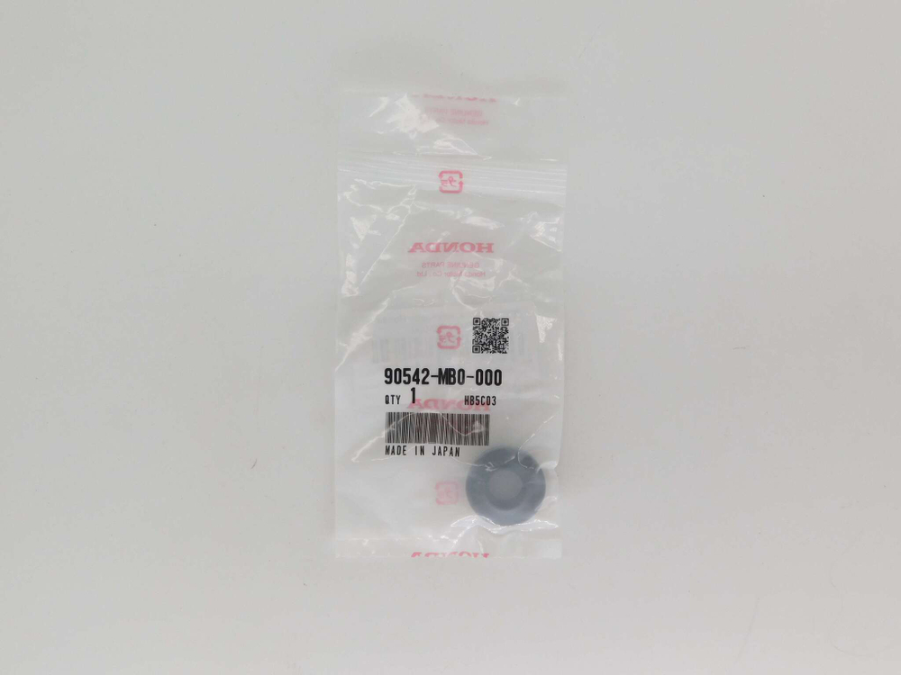 втулка болта резиновая Honda 90542-MB0-000
