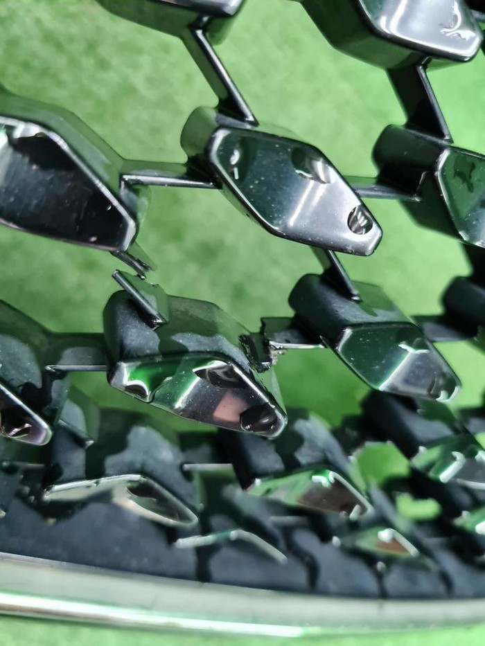 Решетка радиатора KIA Sportage 4 QL (2016-2018)