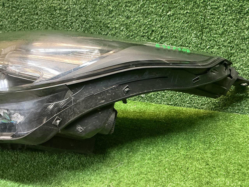 Фара левая Kia Ceed 3 (2018-2021) галоген