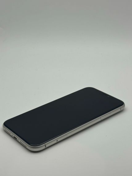 iPhone 11 64Gb White