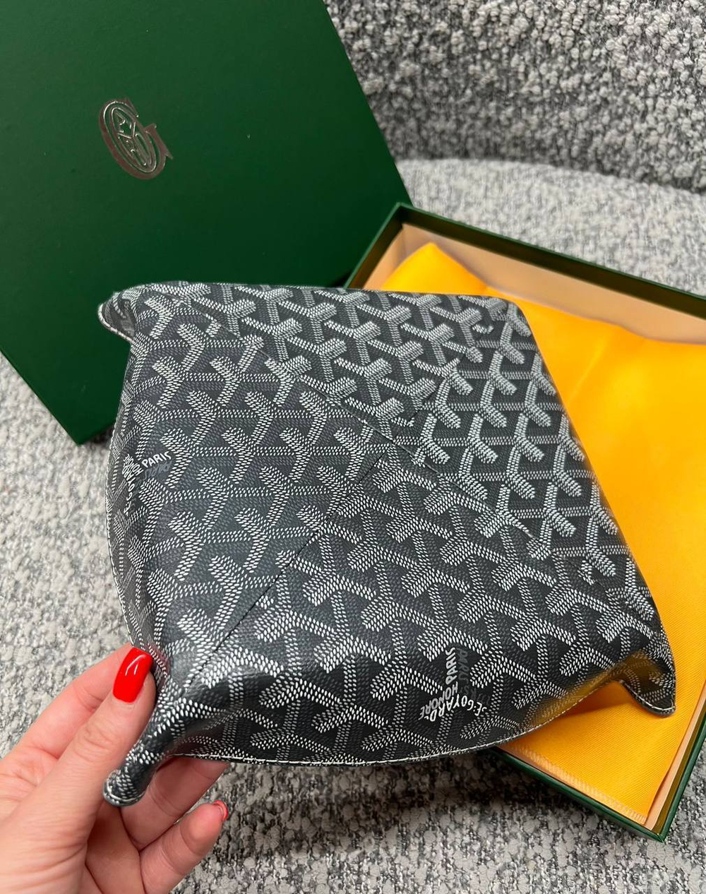 Монетница Goyard
