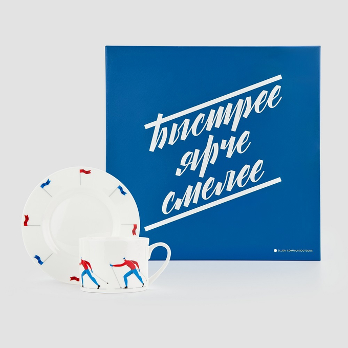 Чайная пара Farforite «Лыжник / Спортсмены» 250 мл в подарочной коробке