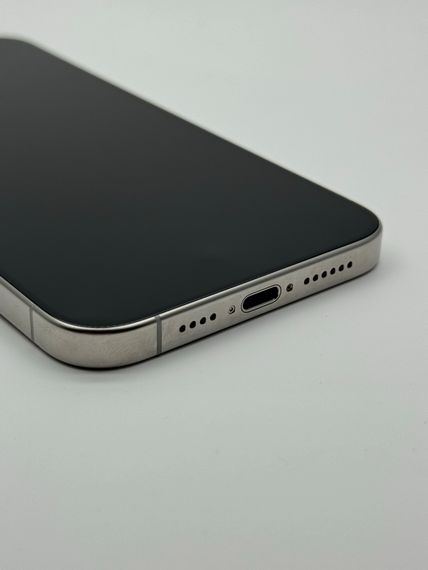 iPhone 15 Pro max 256gb White Titanium