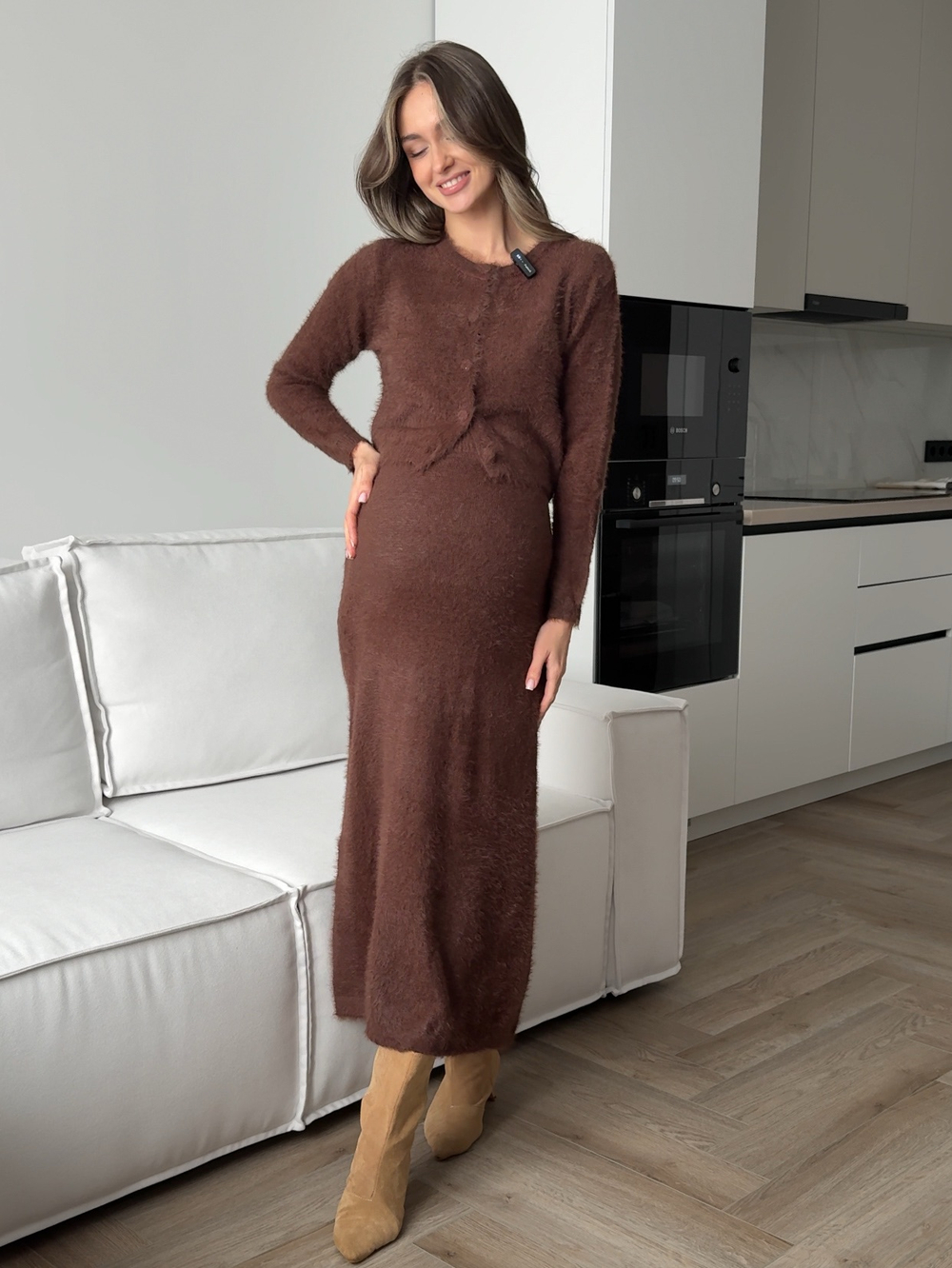 Комплект вязаный, пушистый, длинная юбка и укороченный кардиган