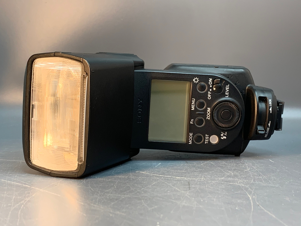 Вспышка Sony HVL-F60M
