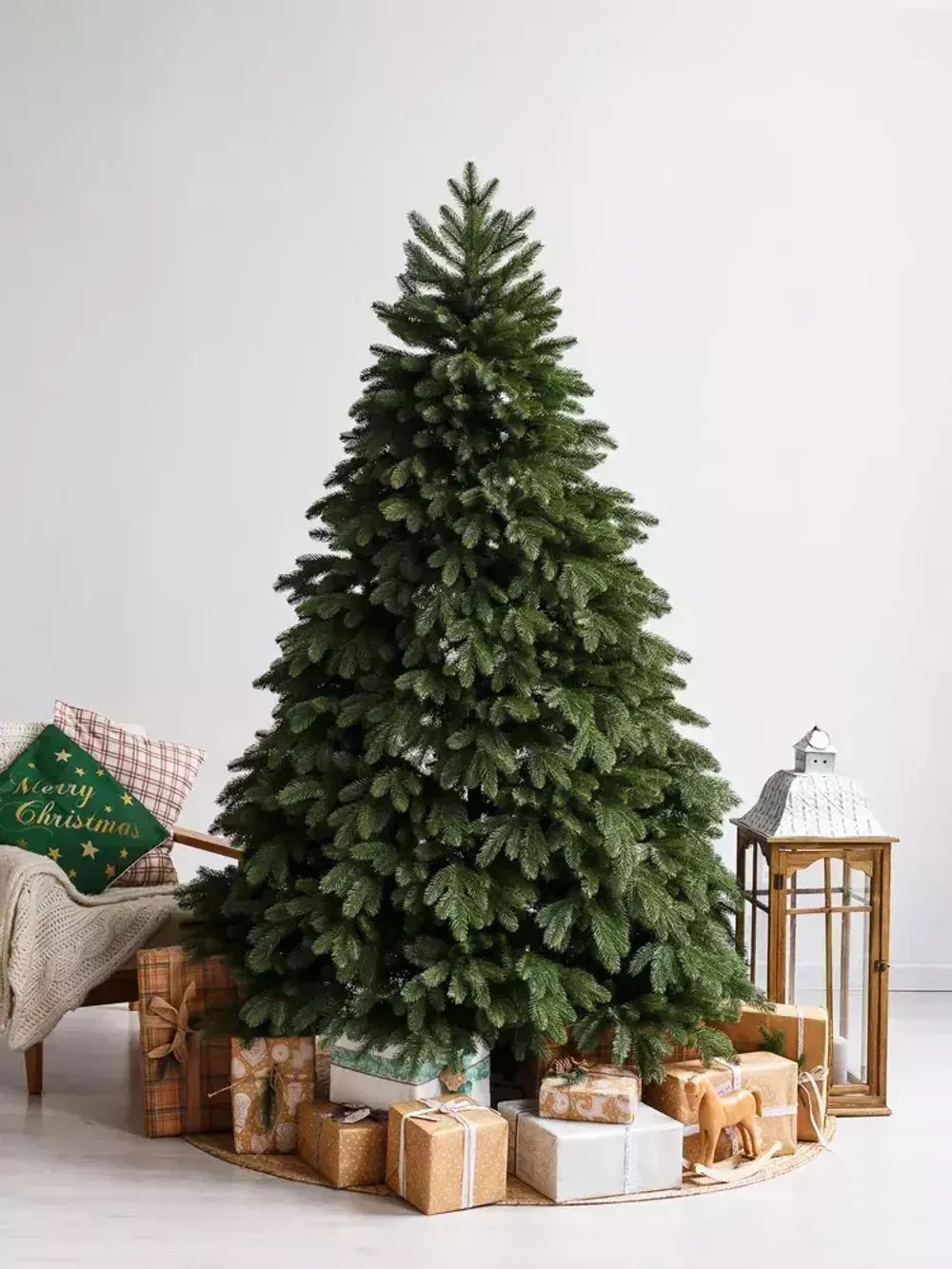 Искусственная ель «Барнелло» (Литая хвоя) 240 см / 2.4 м