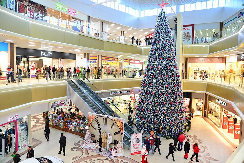 Уличная елка каркасная "Уральская сосна" (бело-зеленая леска) 17 м