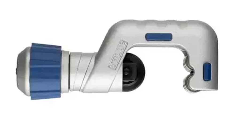 Труборез Value VTC-32 (1/8" - 1 1/4", 4 - 32 мм)