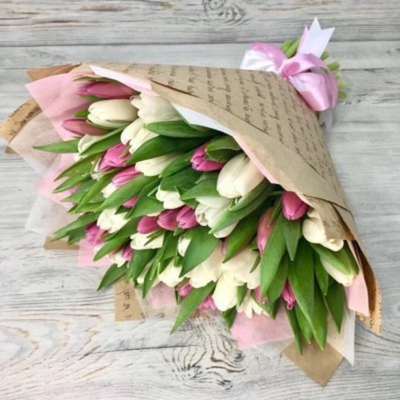 Букет из 49 тюльпана микс