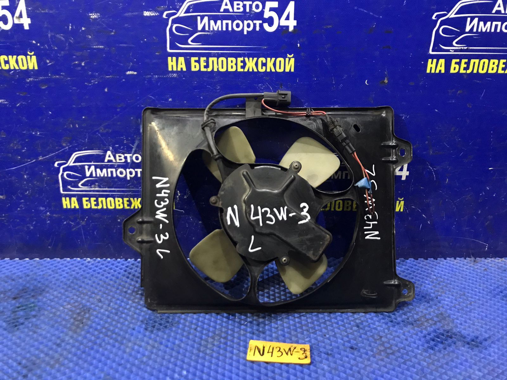 Диффузор радиатора кондиционера MITSUBISHI CHARIOT 1994