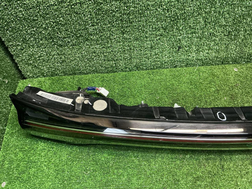 Фонарь крышки багажника Geely Preface (2024-н.в.)