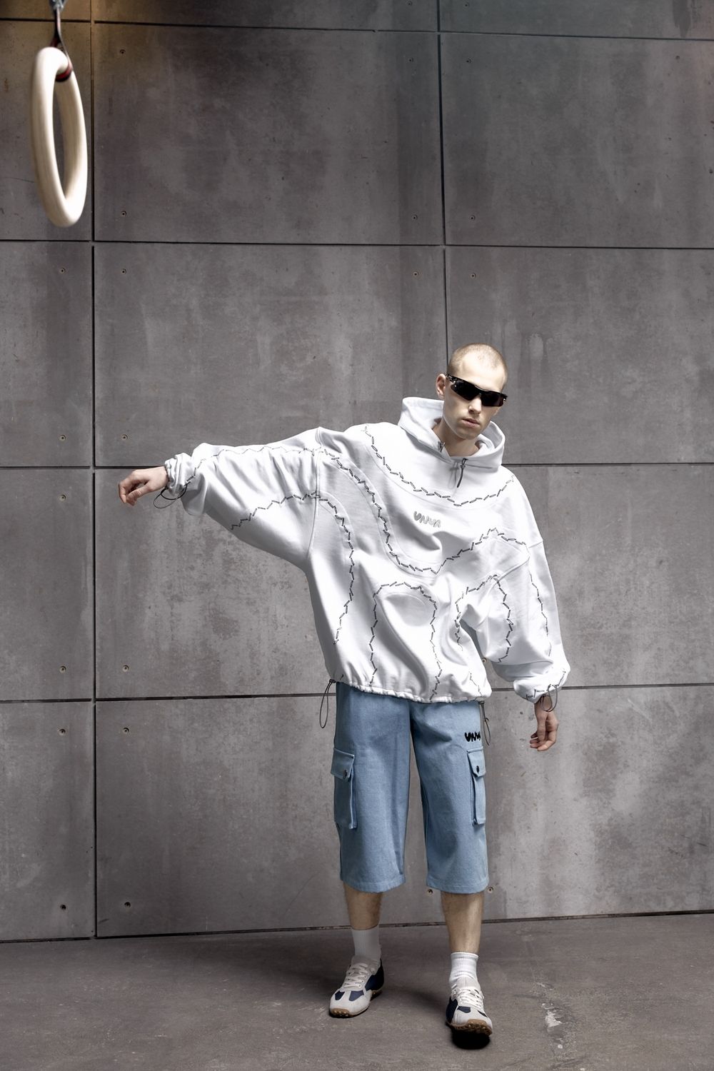 Худи VNVA Noise белое