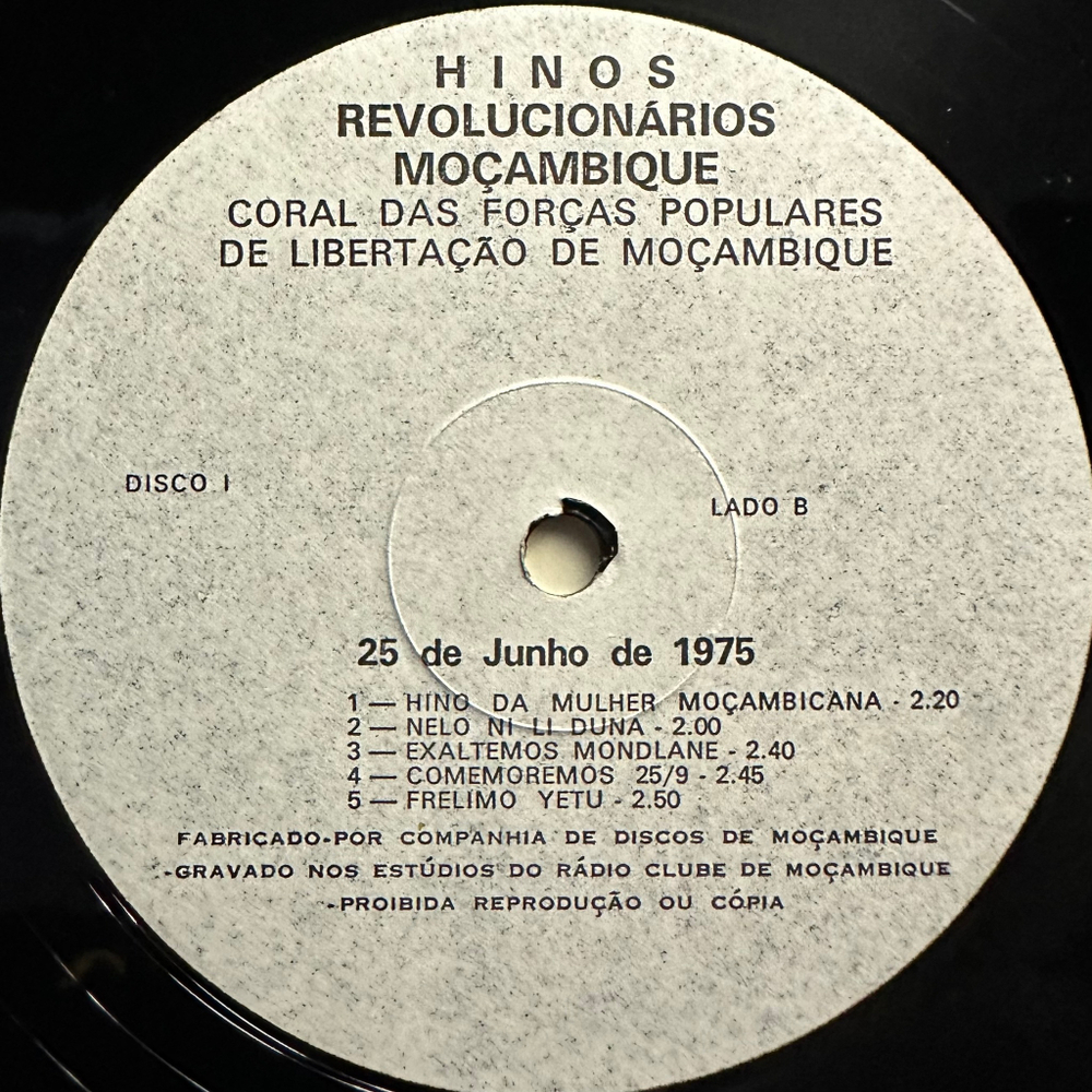 Coral Das Forças Populares De Libertação De Moçambique ‎– Hinos Revolucionários De Moçambique 2LP (Мозамбик 1975г.)