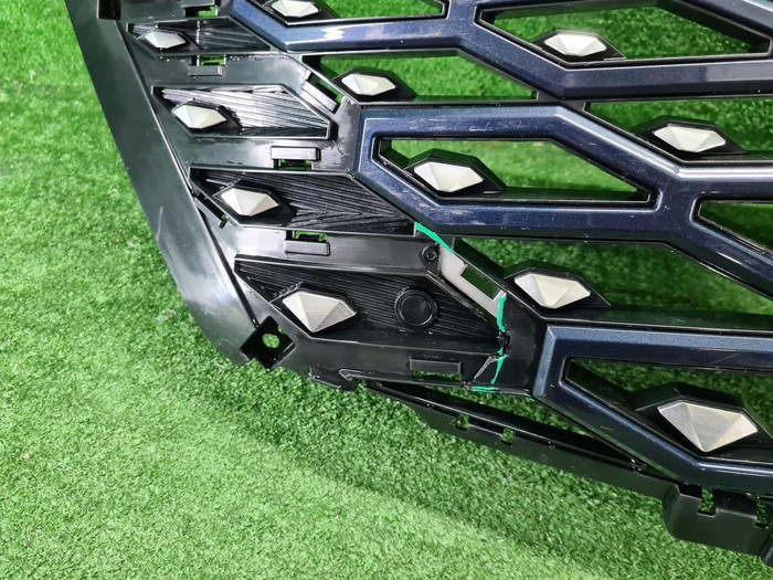 Решетка радиатора Omoda C5 (2022-н.в.)