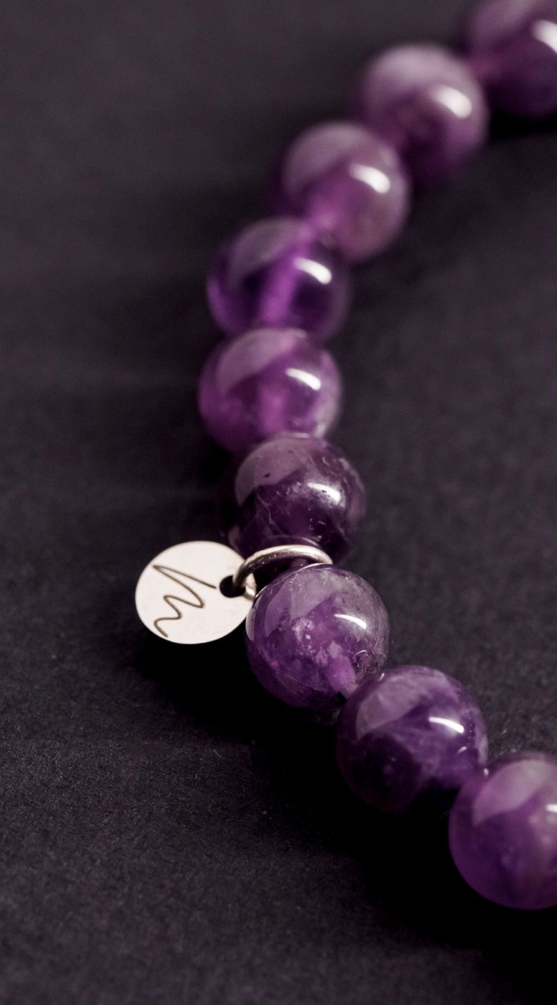 Браслет "Memo about Mind&Soul" из аметиста 6 мм с подвеской