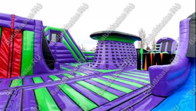 Полоса препятствий "Надувной парк"