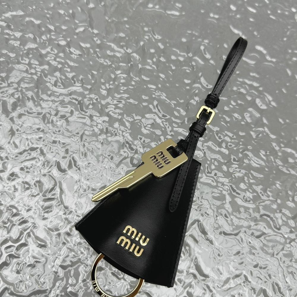 Miu Miu Leather Trick