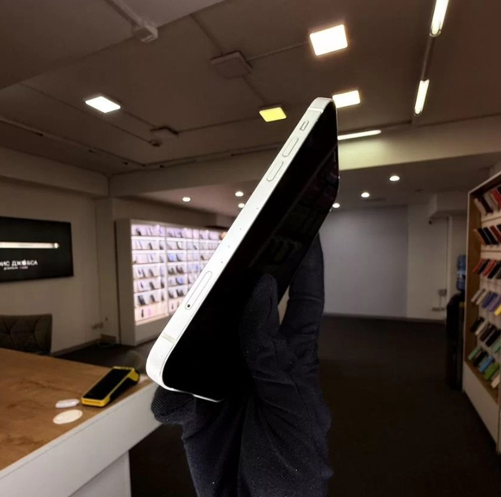 iPhone 12, 128 ГБ б/у