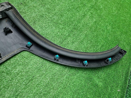 Накладка двери левая Chery Tiggo 4 Pro (20-нв)