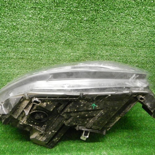 Фара правая Mercedes M W166 (2011-2015) ксенон