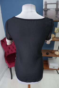 Блузка с анималистичным принтом 42-44 размер