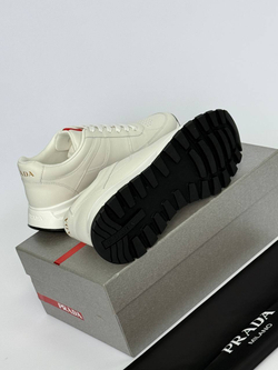 Кроссовки Prada