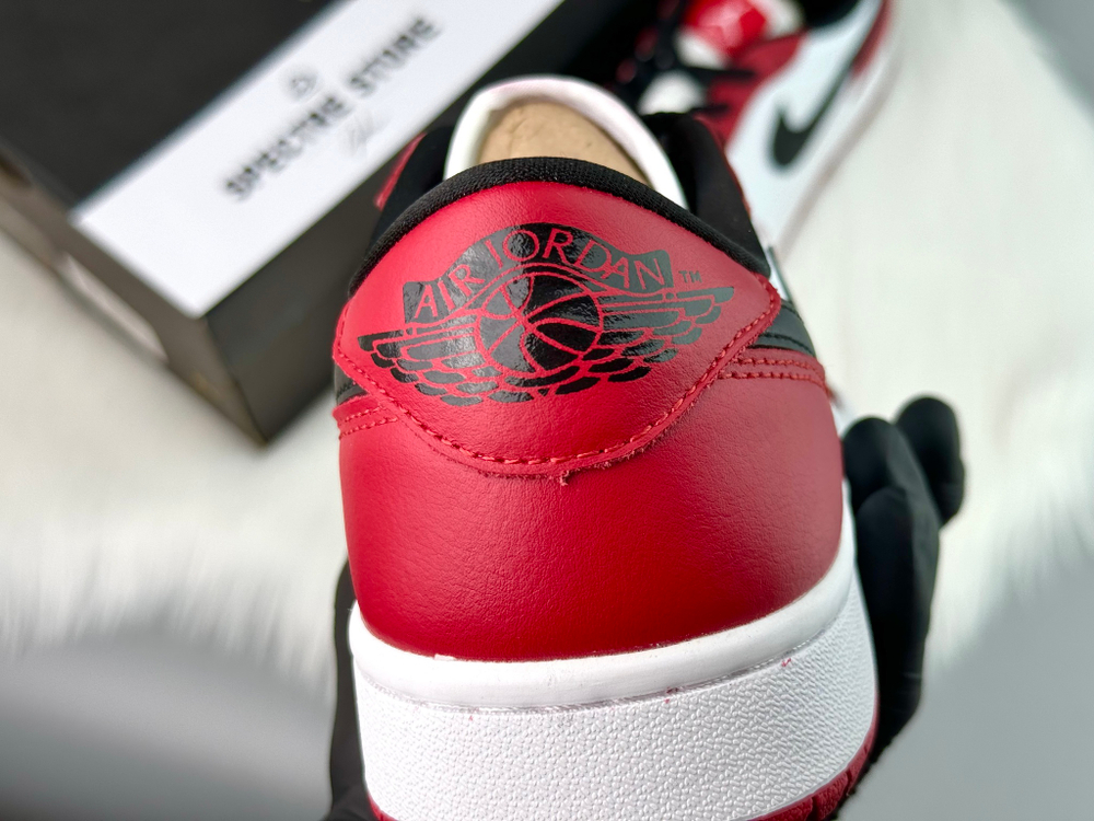 Air Jordan 1 Low Golf Chicago